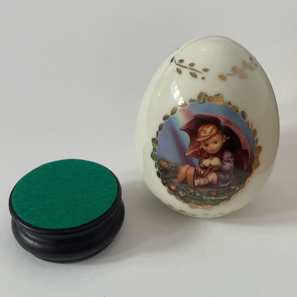 “Umbrella Girl” Porcelain Egg